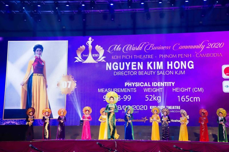 Nguyễn Kim Hồng được ban giám khảo đánh giá là người có Gương mặt khả ái nhất 