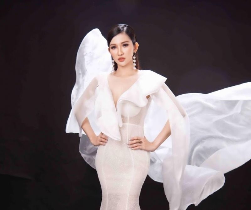 “Ngẩn ngơ” với vẻ đẹp cuốn hút của thí sinh Ms Universe Bussiness 2020 Nguyễn Thị Thu Thủy