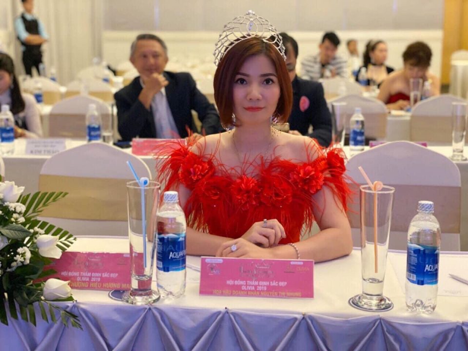 Hoa hậu Nhung Nguyễn: “Vẻ đẹp thật sự bắt đầu từ thần thái, khí chất…”