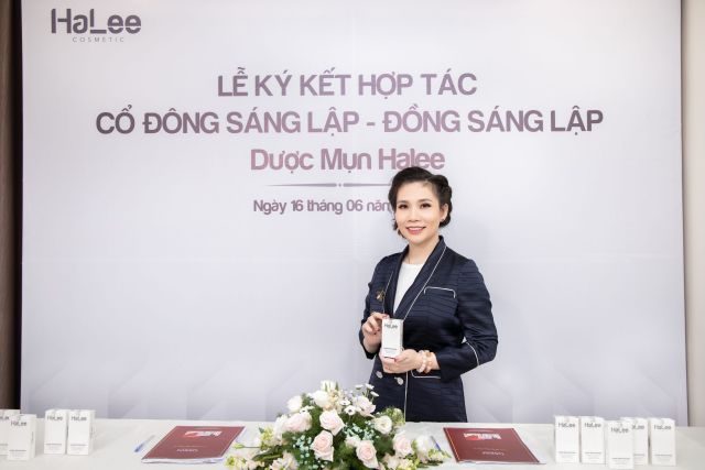  Bổ nhiệm CEO phía Nam của Dược mụn Halee