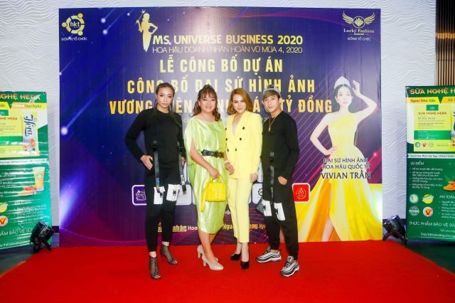 Lắng nghe chia sẻ của Á khôi Hồ Thanh Hương về cuộc thi Hoa hậu Doanh nhân Hoàn vũ 2020