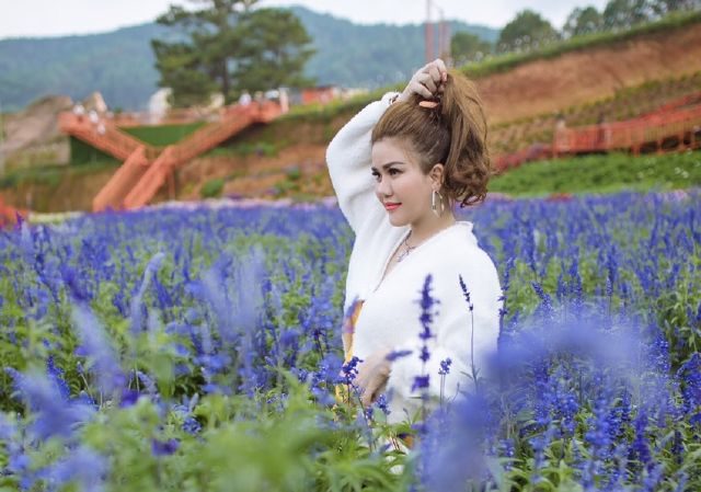 Á hậu Hoa Trần: “Làm việc nghĩa chưa hẳn là trách nhiệm mà còn là nỗi thấu hiểu…”