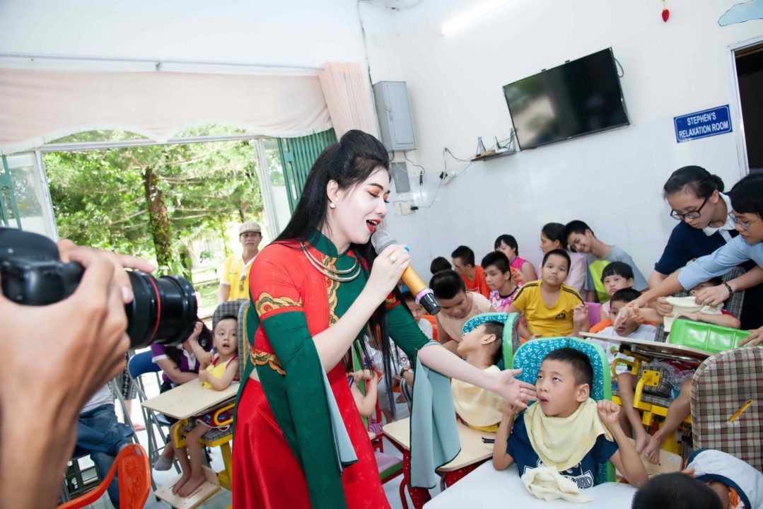 Ca sĩ Mai Phương Thảo được đề cử Đại sứ Nhân ái tỉnh Đồng Nai