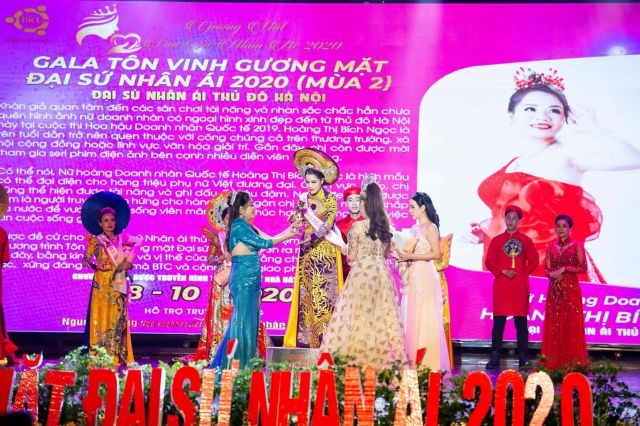 Hoa hậu Nhân ái Hoàng Thị Bích Ngọc: “Làm việc thiện phải xuất phát từ tình yêu thương chân thật”