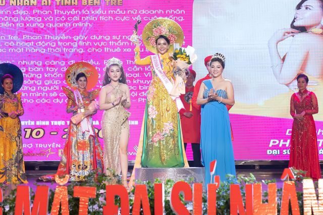 Á hậu Vương Thu Dung được mời trao danh vị cho các tân đại sứ nhân ái 2020