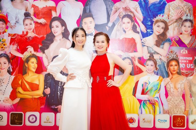 Những lý do để Hoa hậu Nhân ái Văn Diệu Hồng được yêu mến