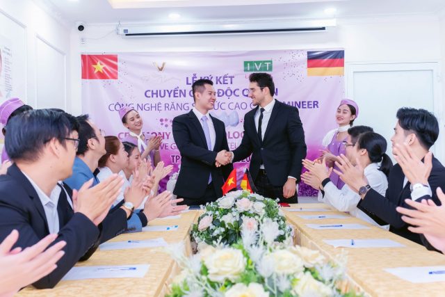 Nha khoa The Story Vivian hợp tác cùng Tập đoàn Đức IVT LABOTIST chế tác sứ độc quyền sứ Lumineer