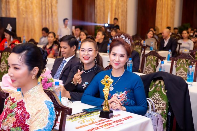 Doanh nhân Nguyễn Phạm Trúc Uyên: “Tôi đam mê và xây dựng chữ tín từng ngày…”