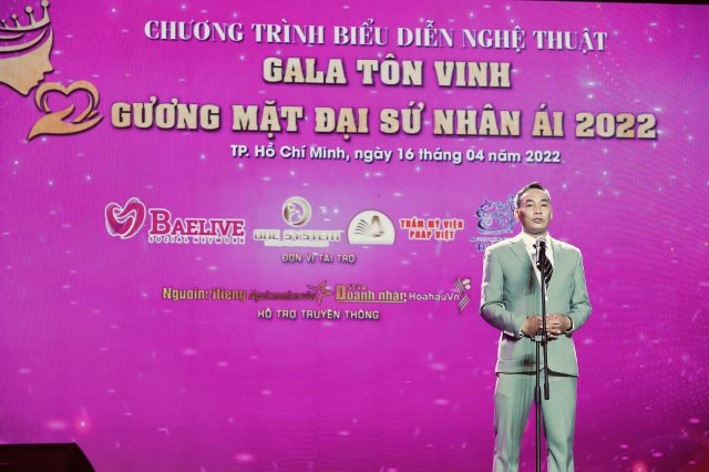 Gala Tôn vinh Gương mặt Đại sứ Nhân ái 2022: Ấm áp và chân tình