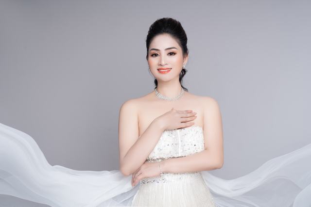 Thí sinh Nguyễn Thu Hà muốn ‘lan tỏa cuộc sống tích cực’ tại cuộc thi Hoa hậu Doanh nhân Hoàn vũ 2022