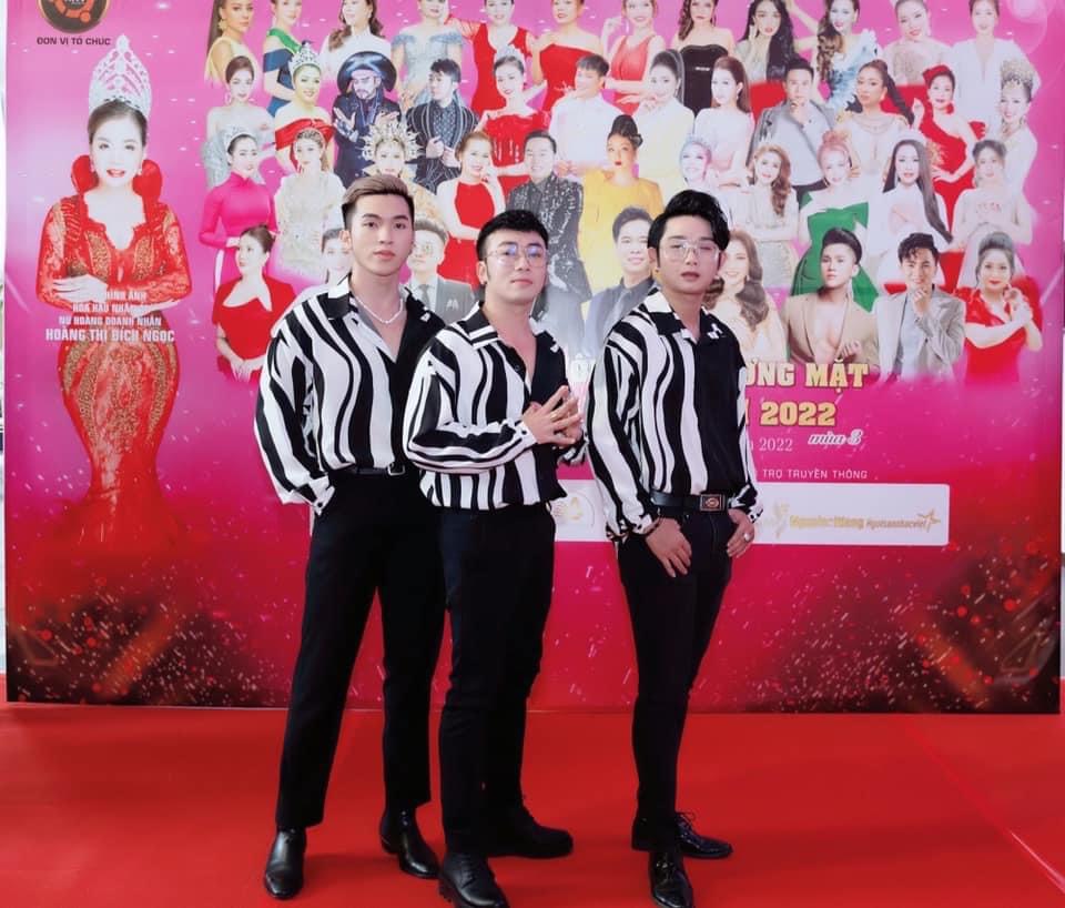 VMO, nhóm nhạc xây dựng trên phong thái lịch lãm