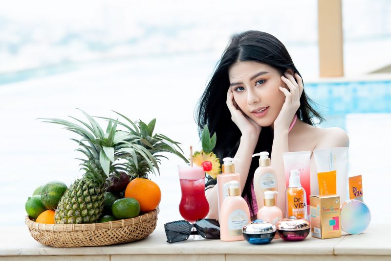 ‘Hotgirl’ Mi Hường: “Làm mẫu ảnh quảng cáo đòi hỏi sự chuyên nghiệp…”