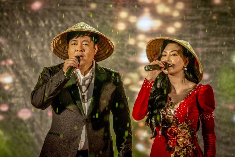 Ca sĩ Quang Lê: “Kim Thoa có chất giọng đặc biệt, lợi thế ở nhiều dòng nhạc khác nhau…”