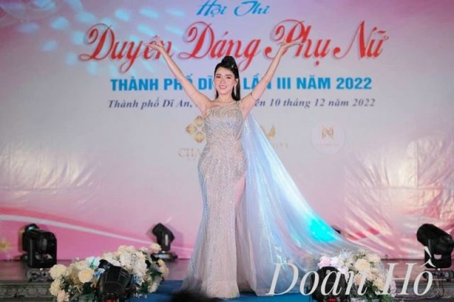 Nguyễn Thị Thùy Trang đạt giải nhất “Duyên Dáng Phụ Nữ” TP.Dĩ An 2022