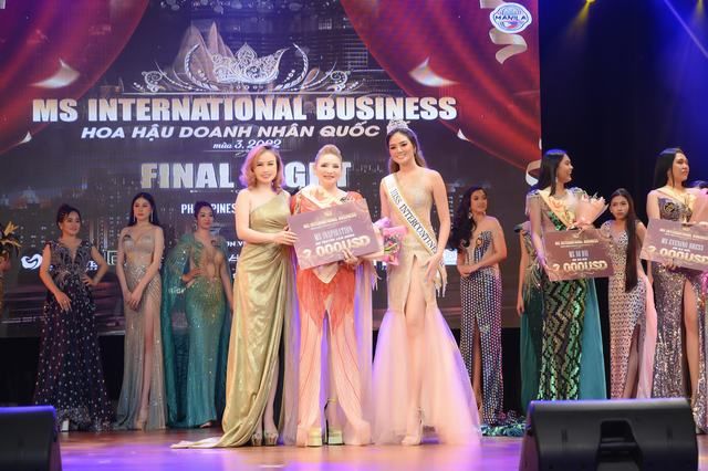 Ms International Business 2022: TGĐ Bất động sản AAA Trần Thị Bộ giành hai danh hiệu cao quý