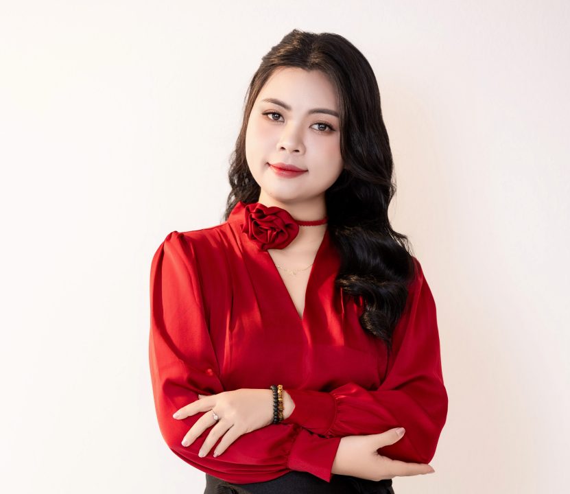 Người đẹp Điện Biên Hoàng Thị Quỳnh Trang – Bước ra khỏi vùng an toàn để chiến thắng bản thân